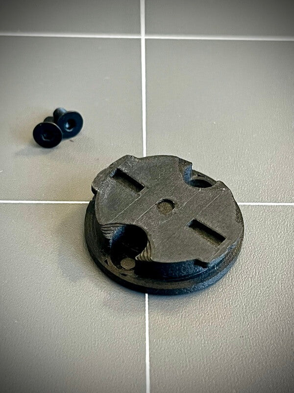 Computer Mount to Quarter-Turn Adaptor