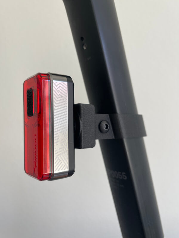 harmtty Seat-Post Mount Super Strong Multifunction Stable Easy to Install  Wide Compatibility Holder Safe Bicycle Tail Light Saddle Support for Garmin